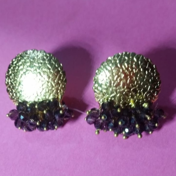 Stones stud earring in golden tone - Picture 4 of 8